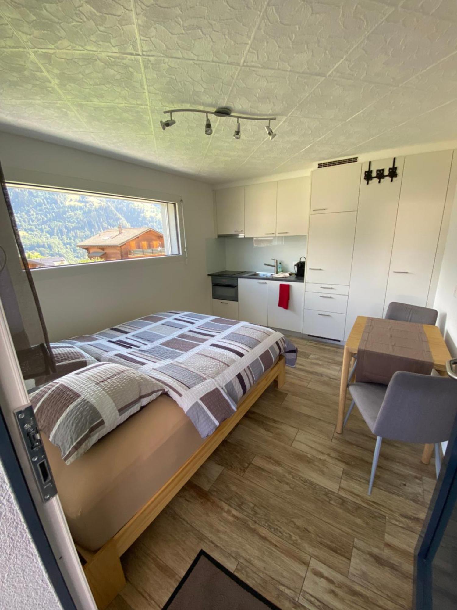 Ferienwohnung Aux Grands-Vergers Bruson Exterior foto